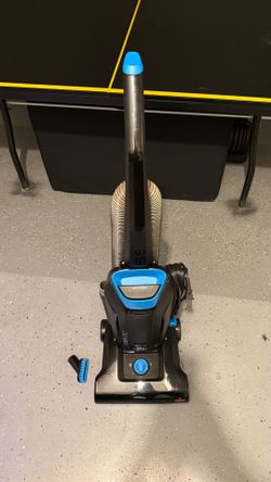 Bissell PowerForce Vacuum Cleaner + 3 new bags