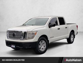 2017 Nissan TITAN