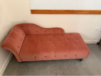 Pink/Coral Velvet Tufted Chaise Lounge (Rolling)