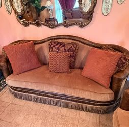 Living room set - Sara Collection