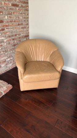 Swivel chairs