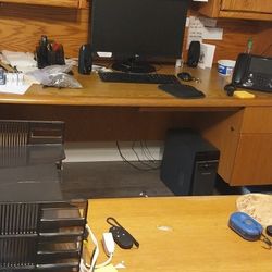 Desk And Credenza For Sale!50 $ Ea