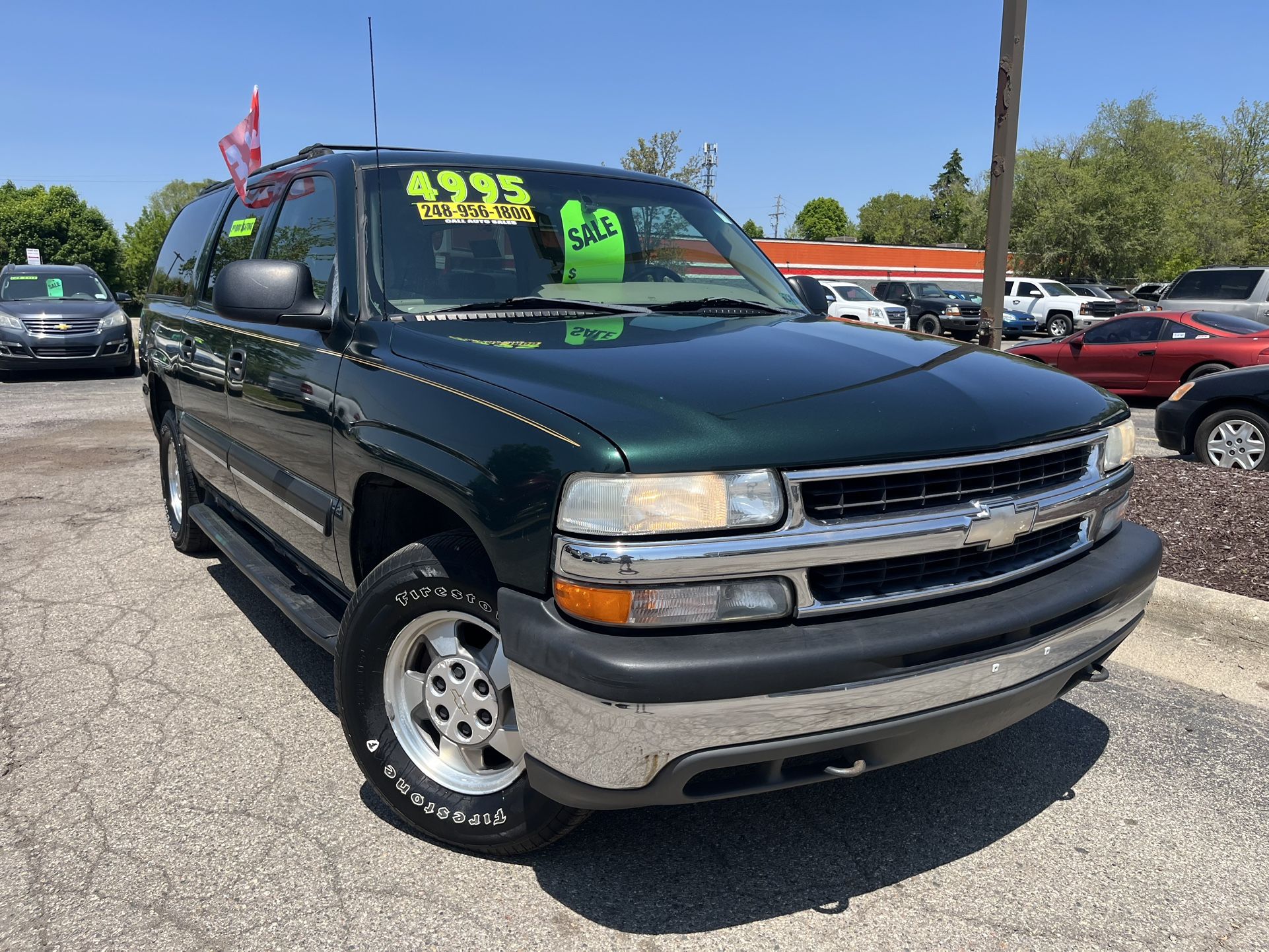 Chevy Suburban LS V8 RWD
