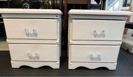 Pair of White Solid Wood Nightstands End Tables - Needs Paint