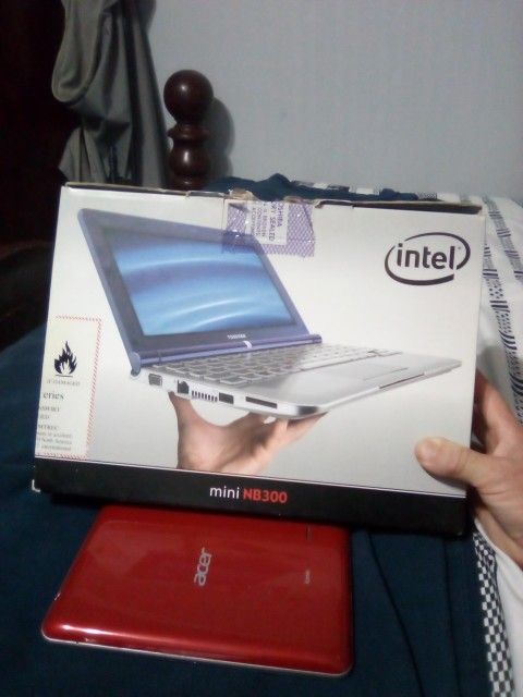 Mini Nb300 New In Box Laptop