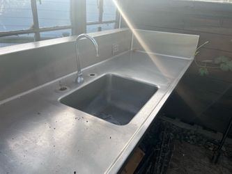 Stainless sink