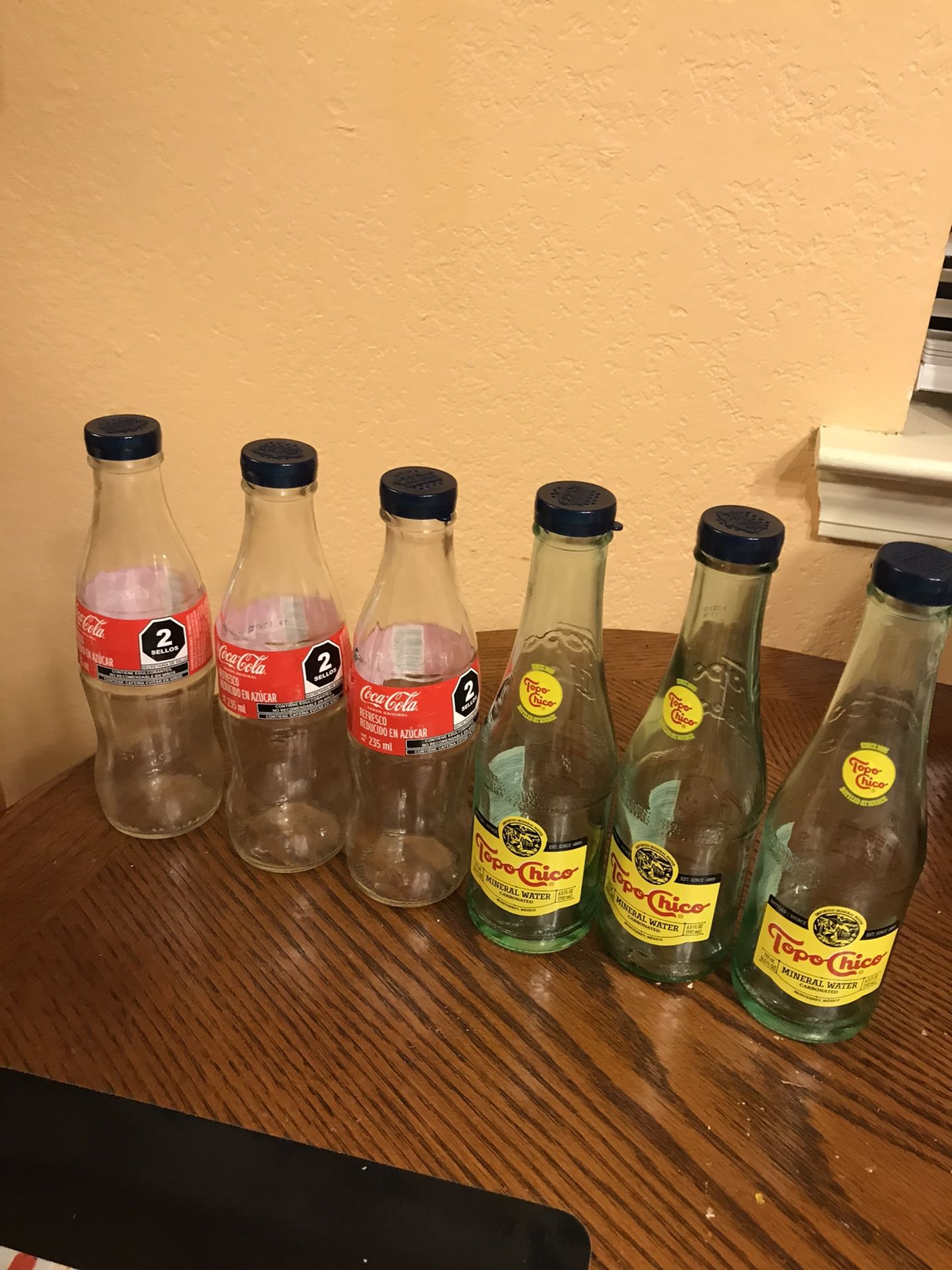 3 Coca-cola And 3 Topo-Chico Salt Shakers