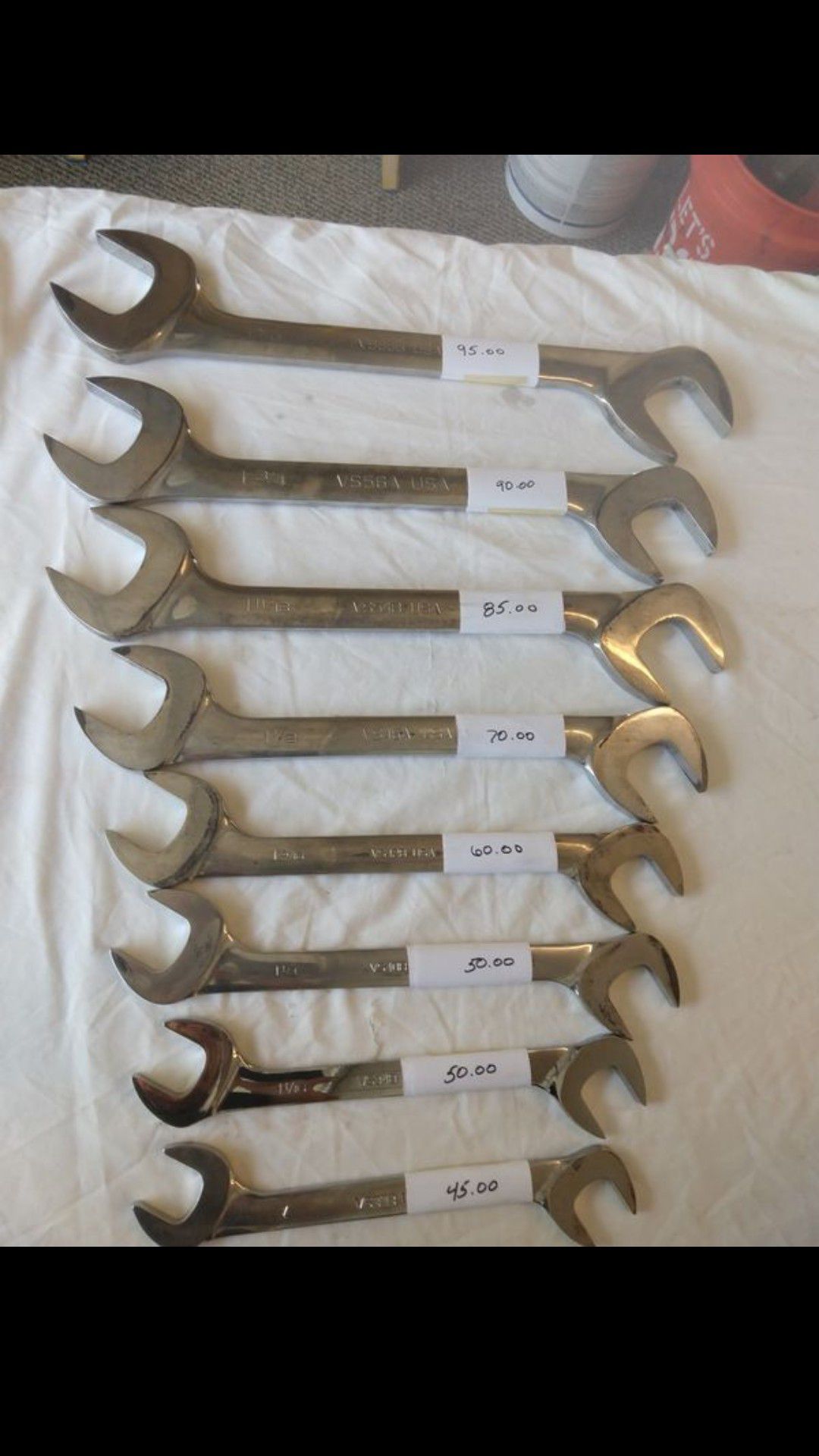 $325🙄Snap On Tools Large 4 Way Angle Head Open End Wrenches Sizes range from 1" to 1 7/8. 1", 1 1/16, 1 1/4, 1 5/16, 1 1/2, 1 11/16, 1 3/4, 1 7/8.