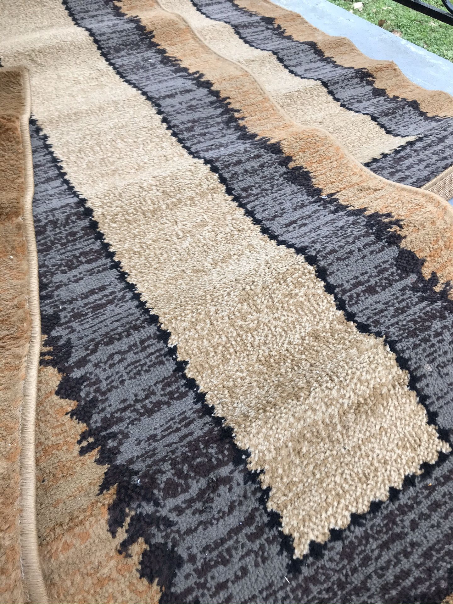 Wayfair rugs and runners for Sale in Raleigh, NC OfferUp