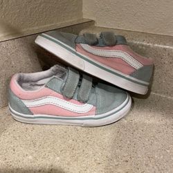 9c Vans