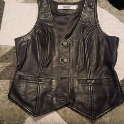 Women's Leather Vest/ Miranda Lambert Size Medium 
