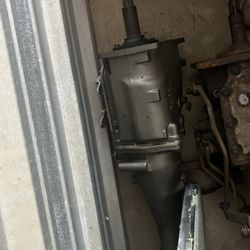 Super T-10 nine spline ford transmission