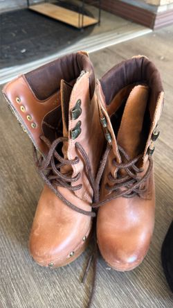 Women Boots