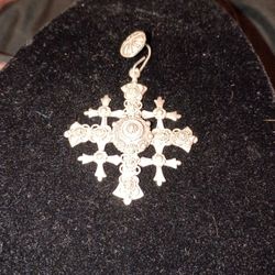 Vintage Sterling Cross Pendant 