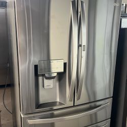 LG STAINLESS STEEL FOUR DOOR DOOR IN DOOR REFRIGERATOR 
