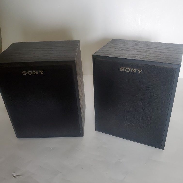 Sony SS-U21B 40W 8 OHMS Shelf Speakers Pre-owned $15