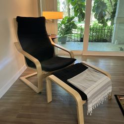 Are Rocking Chair With Feet Stool , Never Outside Like New 