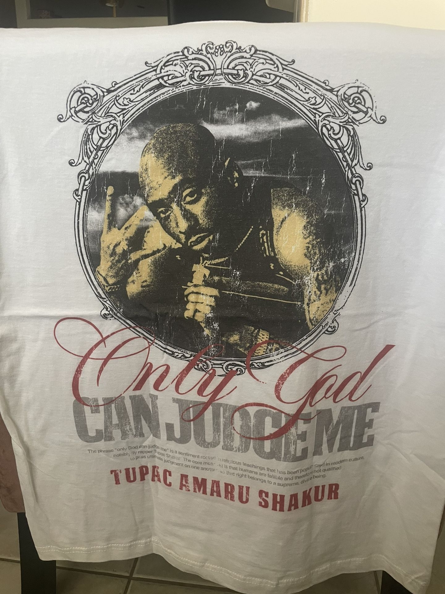New 2pac (Tupac) Large White T shirt