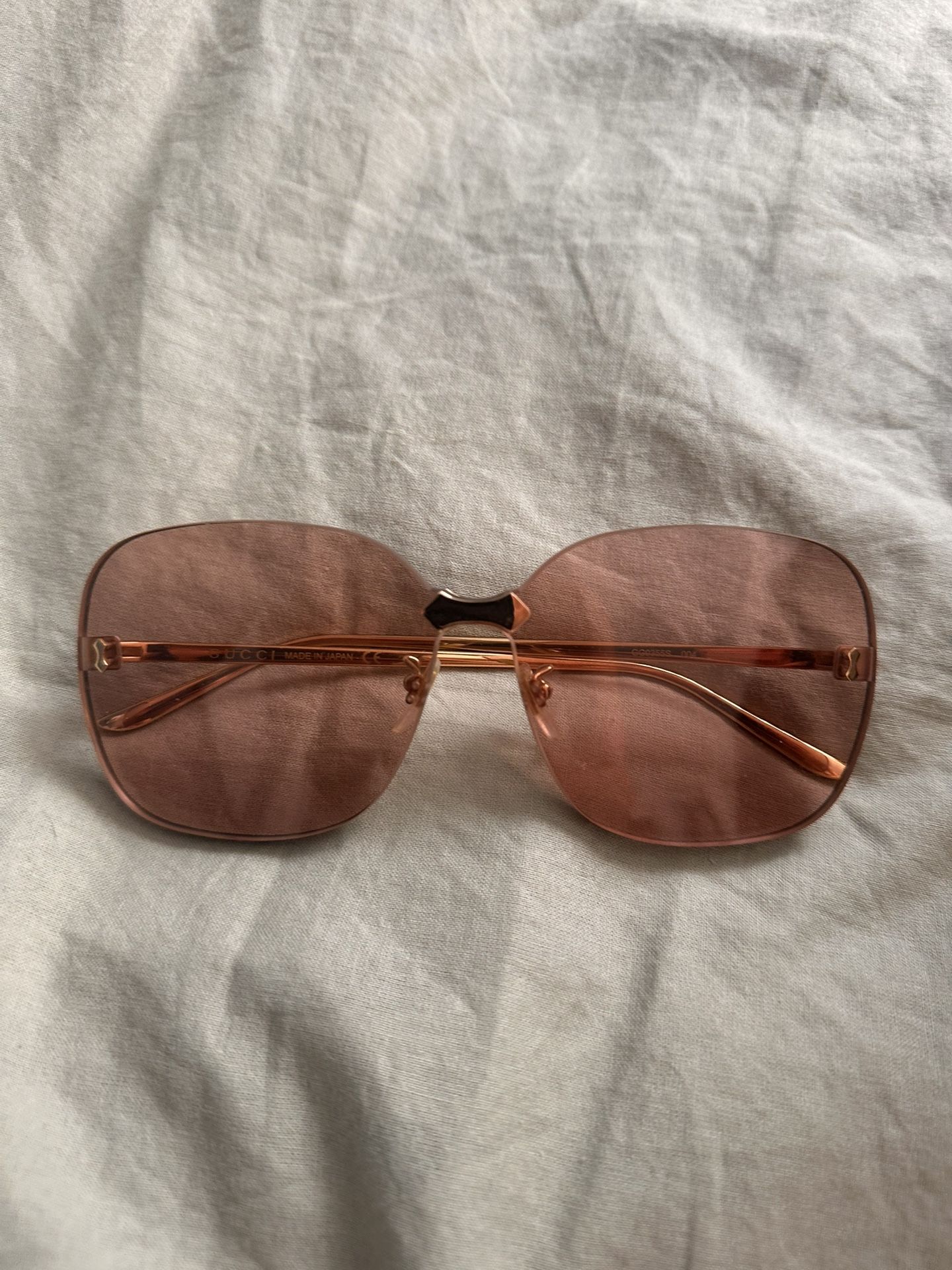 ๐ถ GUCCI Pink Gradient Shield Sunglasses โ For Sale