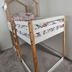 Loft bed - twin size