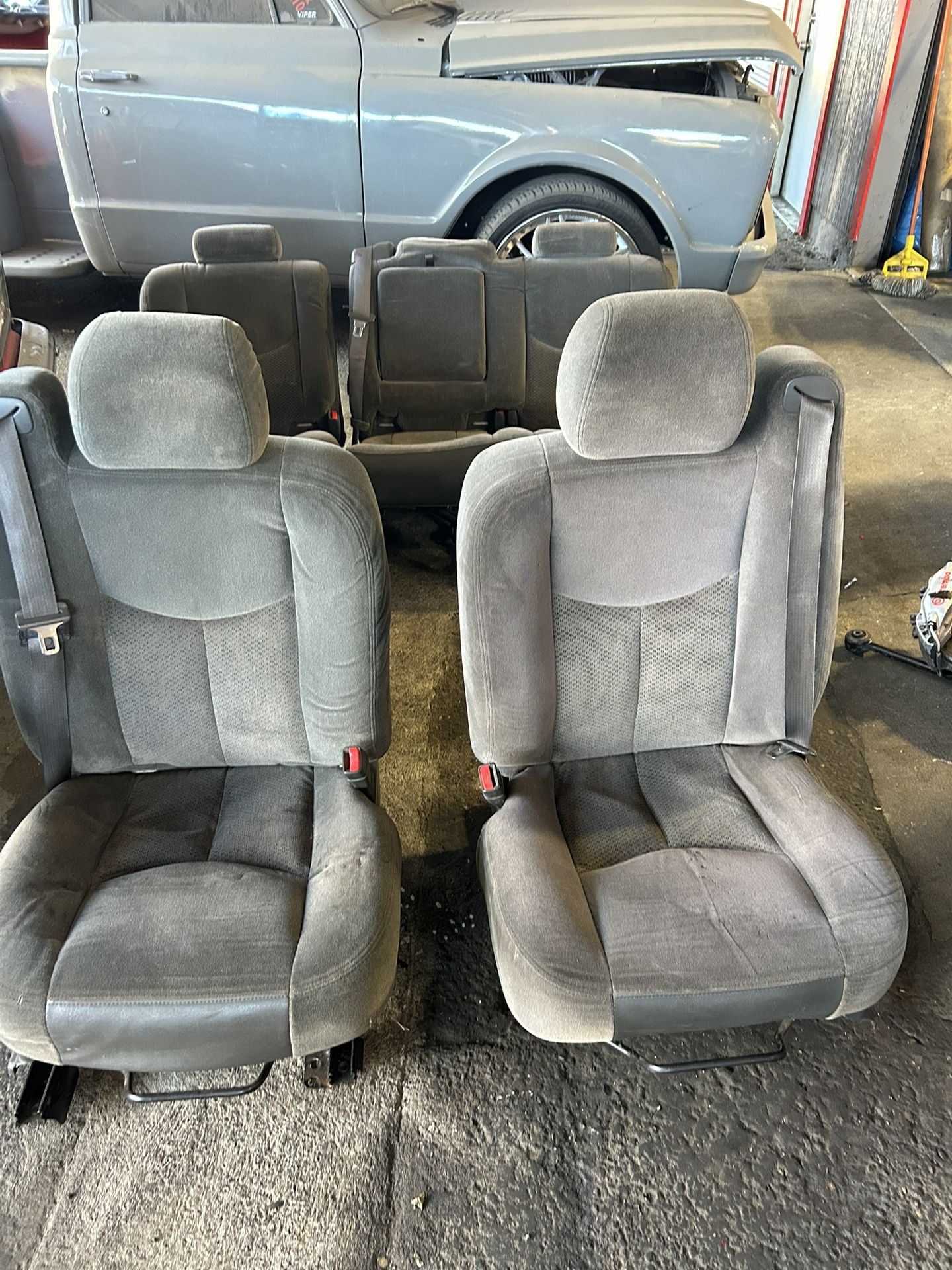 Sierra 2006 Crewcab Front And Back Seats