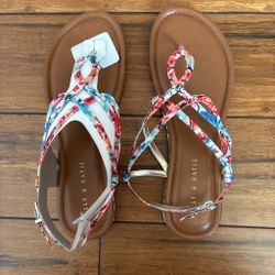 Kelly and Katie Sandals size 10
