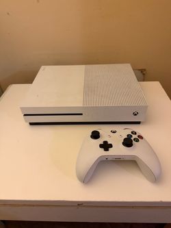 Microsoft Xbox One S w/ Controller & Cords