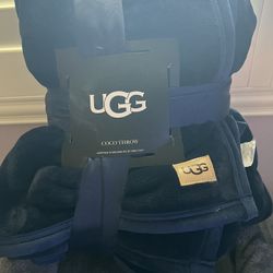 NWT Authentic Uggs Blue Throw