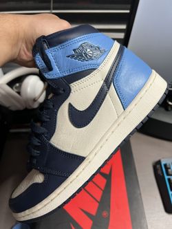 Jordan 1 Retro High Obsidian UNC Colorway Mens Size 8.5 