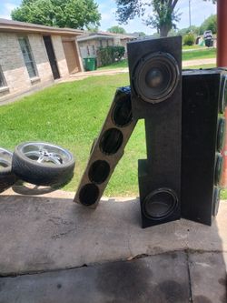 6x9s Sonys@kenwoods in Boxes.150 Each or Bestoffer