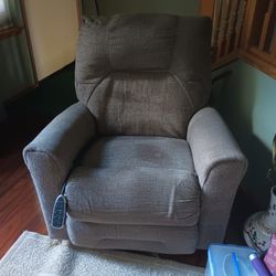 Lazy Boy Vibrating/Heating Rocking Recliner 