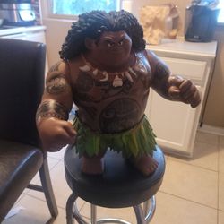 Disney Moana Maui 16" Talking Singing Doll Action Figure