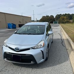 2016 Toyota Prius V