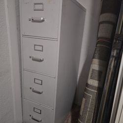 FREE 4 Drawer Filing Cabinet, All Metal
