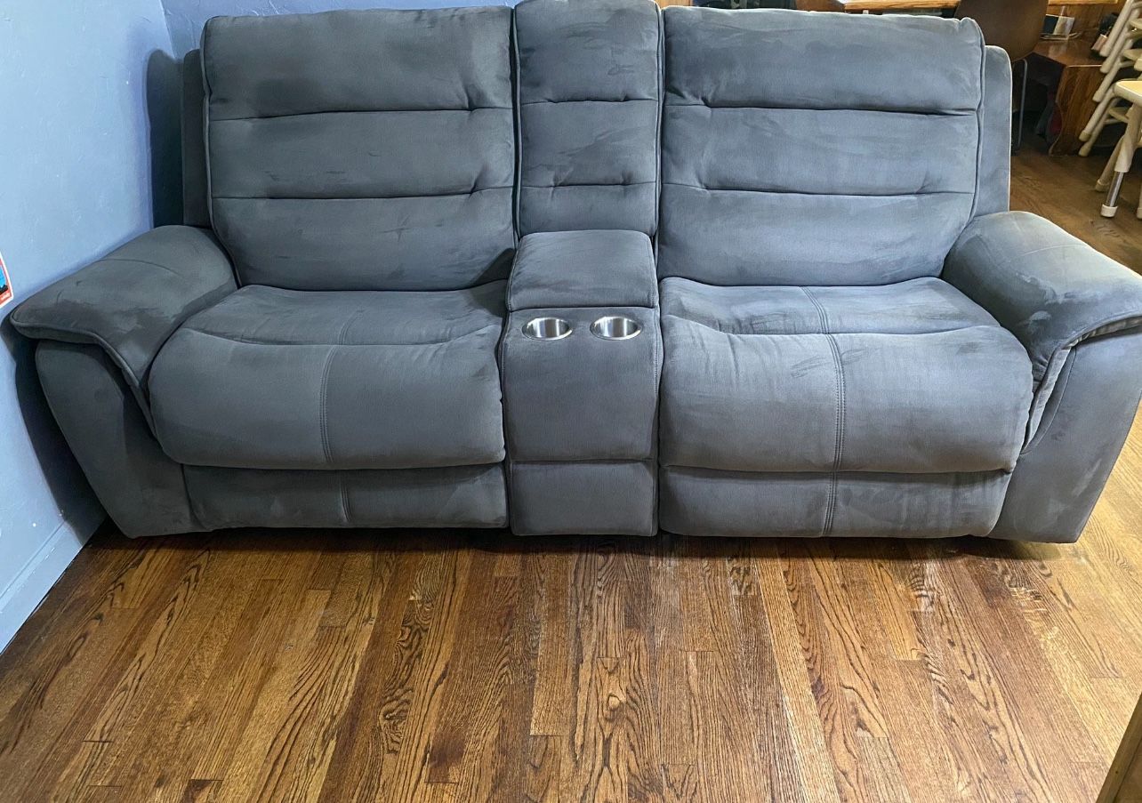 Reclining Sofa (taking Offers) $