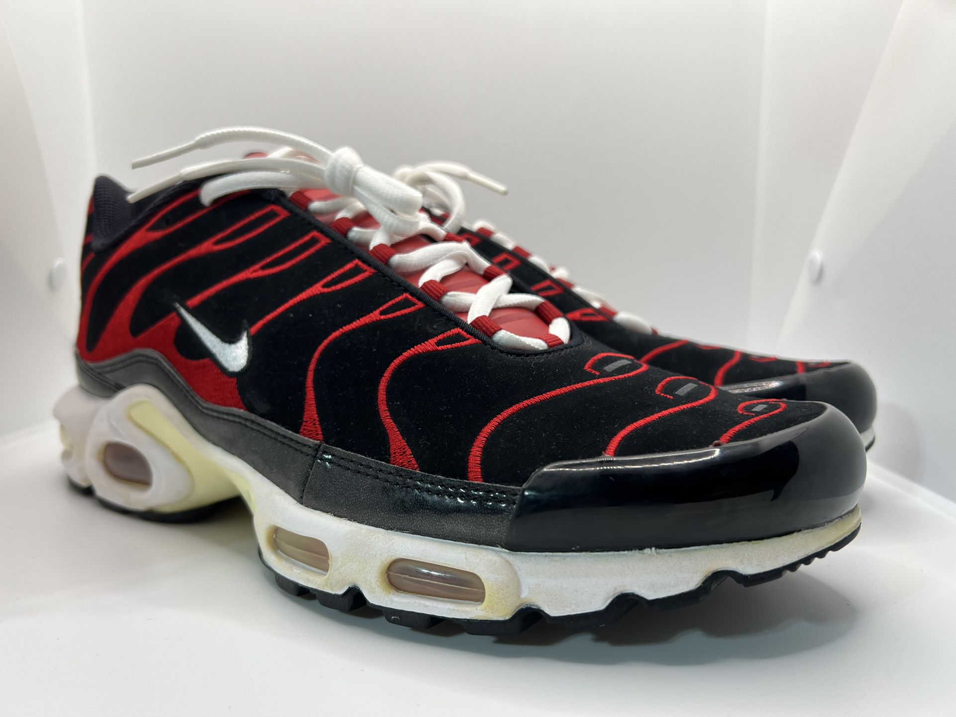 Nike Air Max Plus TN Black Red Mens Size 11.5 Rare Vintage Grail for Sale in Pico CA - OfferUp