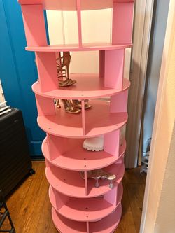 Pink shoe carousel