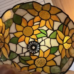 Tiffany Style Shade For Table Lamp