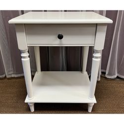 White one drawer nightstand with bottom shelf. End side table with drawer. Accent table. See pics.