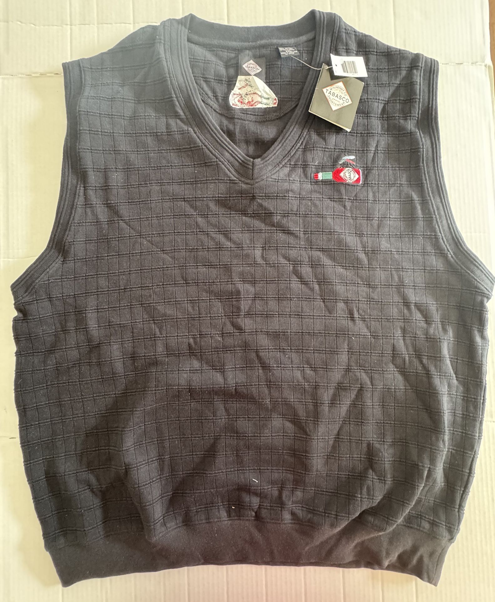 NWT Tabasco Sauce Sweater Vest Embroidered Quilted Textured Black Men Size 2XL