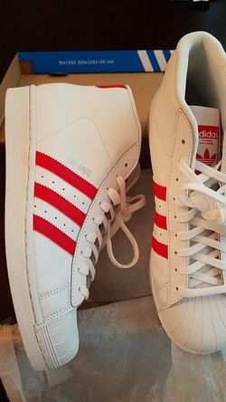 PRO ADIDAS MODEL SIZE 9, BRAND NEW NEVER WORN