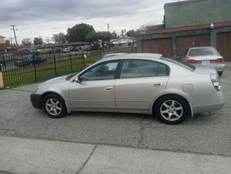 2005 Nissan Altima