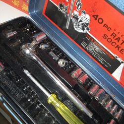 Tools socket all 6 dollars