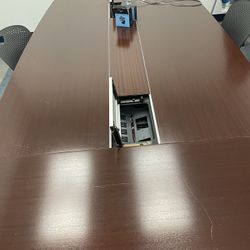 Office Desk With Power Outlet 