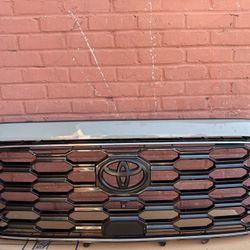 2022-2023-2024 Toyota Sequoia Front grill