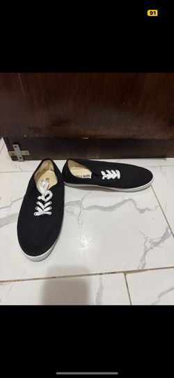  Title: Lower East Side Brown Mary Jane Heels (Size 7W)  Description: Step into classic elegance with these timeless Mary Jane heels from Lower East S