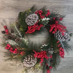 Holiday wreath