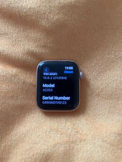 Apple Watch Series Se  Rose Gold Aluminum