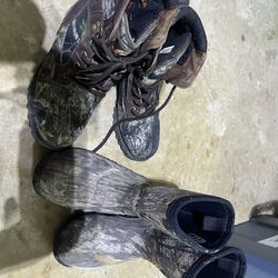 Kids Hunting Boots 7.5 Two Pairs 