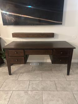 Desk